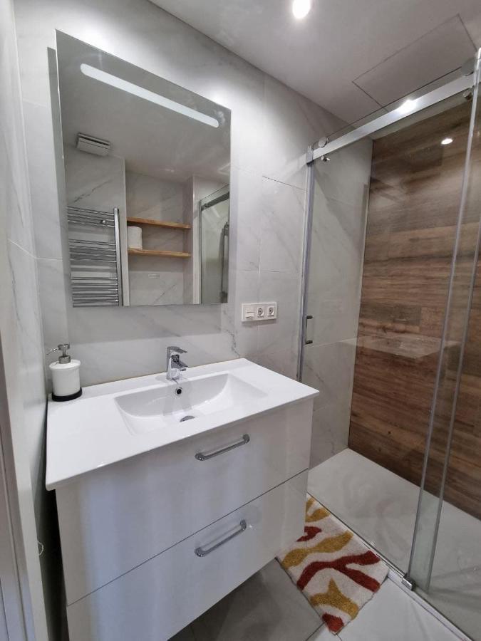 102A Apartamento Moderno 2 Habitaciones Gijon Exterior photo